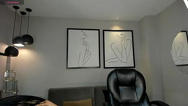 Snapshot of AshleyFerrer_ chatting on 07-28-26, 07:04 AshleyFerrer online show from 07-28-26, 07:04
