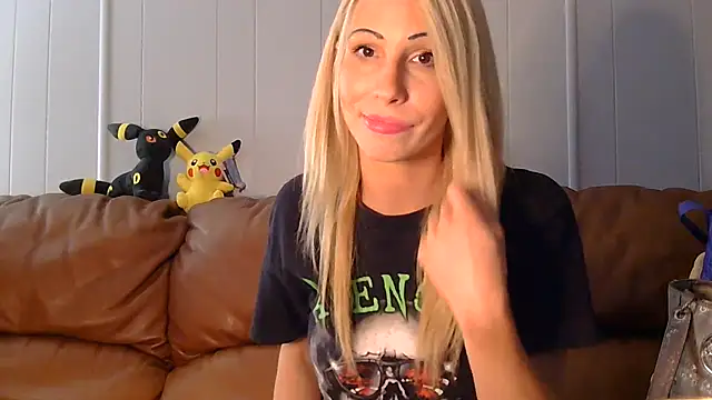 Masqueradeblonde69 online show from 07-02-26, 03:17