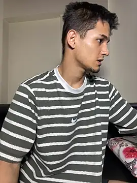 Aaronsexroom online show from 07-14-26, 02:38