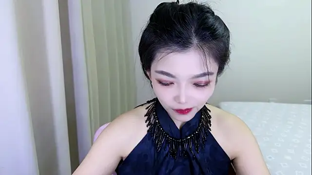 Snapshot of u8u8u chatting on 07-16-26, 02:17 u8u8u online show from 07-16-26, 02:17