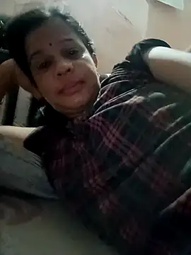 neeru190 online show from 07-26-26, 11:44
