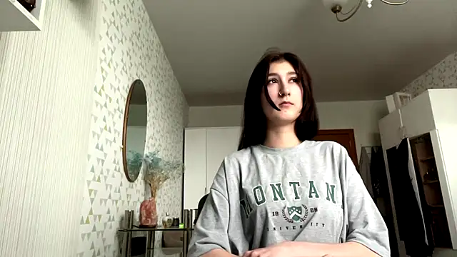 HildegardGallaty online show from 07-02-26, 02:23