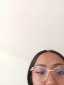 Snapshot of chells_ chatting on 07-09-26, 01:26 chells online show from 07-09-26, 01:26