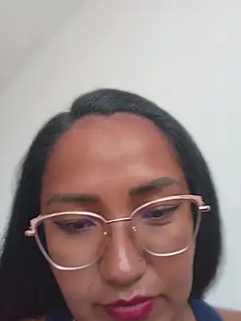 Snapshot of chells_ chatting on 07-21-26, 05:37 chells online show from 07-21-26, 05:37