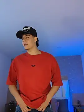 MaxCruz  online show from 07-13-26, 04:10