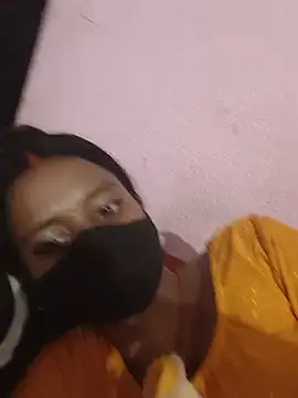 Snapshot of Sexxy-Neha chatting on 07-24-26, 08:29 Sexxy-Neha online show from 07-24-26, 08:29