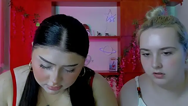 amanda striking online show from 07-25-26, 09:07
