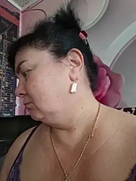 LedyEva online show from 07-17-26, 03:02
