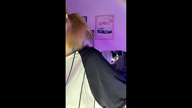 AnnaLucasShow online show from 07-18-26, 10:02
