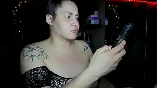 imisamoore69 online show from 07-30-26, 12:37