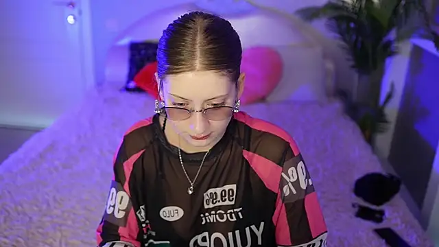 emilyyboo online show from 07-29-26, 03:32