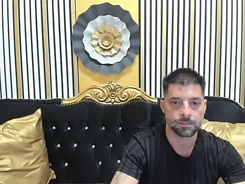 Snapshot of TommyDum chatting on 07-26-26, 06:15 TommyDum online show from 07-26-26, 06:15