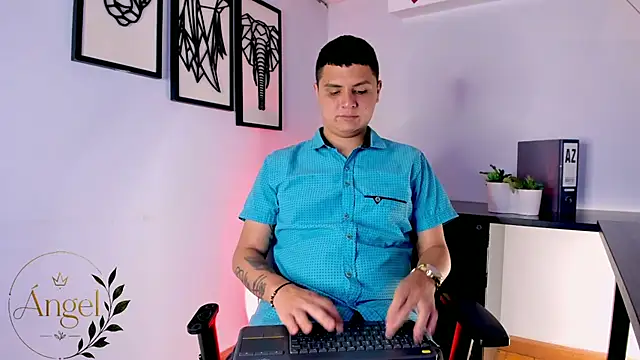 AngelBlue   online show from 07-18-26, 07:50