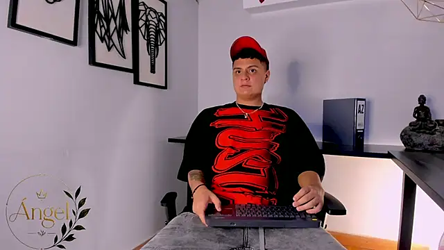 AngelBlue   online show from 07-26-26, 07:43