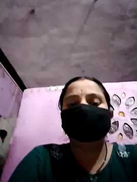 Snapshot of Sexyrani9589 chatting on 07-25-26, 05:10 Sexyrani9589 online show from 07-25-26, 05:10