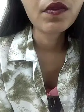 Snapshot of nadiya_khan_ chatting on 07-09-26, 03:32 nadiya khan online show from 07-09-26, 03:32