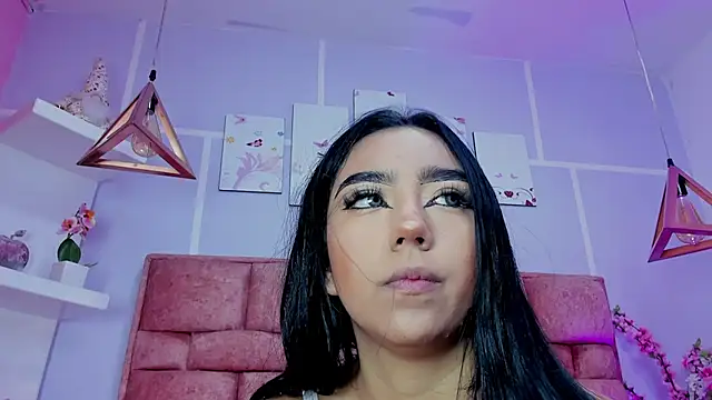 evelyn noa online show from 07-11-26, 04:04