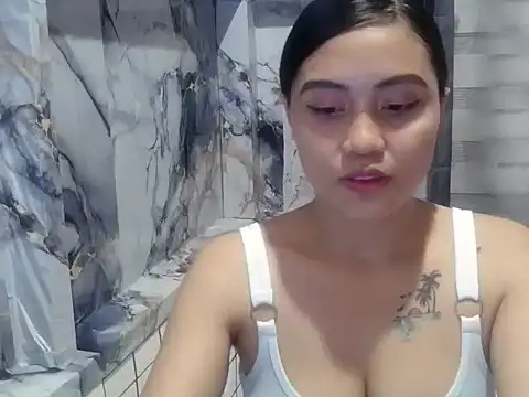 Snapshot of Jane_desire19 chatting on 07-25-26, 04:43 Jane desire19 online show from 07-25-26, 04:43