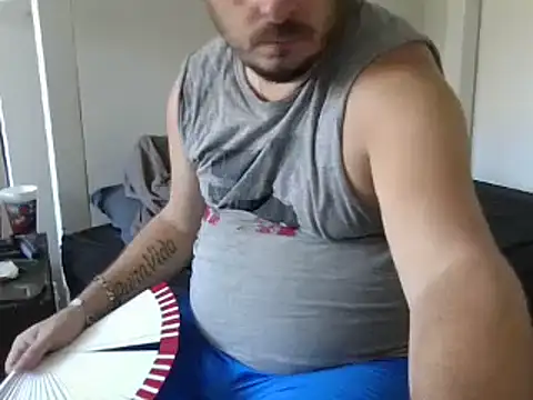 Snapshot of SebOM13 chatting on 07-29-26, 10:57 SebOM13 online show from 07-29-26, 10:57