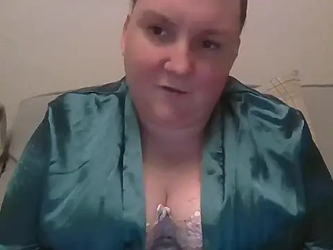 Snapshot of LumaBelleX chatting on 07-28-26, 08:34 LumaBelleX online show from 07-28-26, 08:34