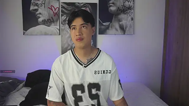 Pablo  Cruz online show from 07-20-26, 02:19