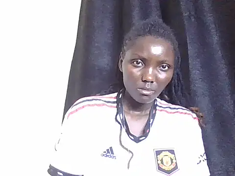 Snapshot of Black_beautygirlll chatting on 07-28-26, 08:54 Black beautygirlll online show from 07-28-26, 08:54
