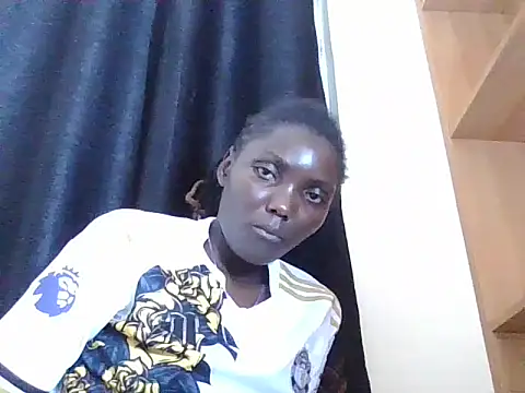 Snapshot of Black_beautygirlll chatting on 07-29-26, 03:43 Black beautygirlll online show from 07-29-26, 03:43