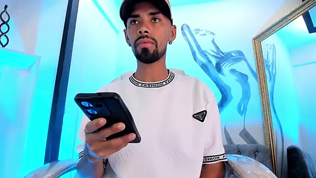 Tyler 204 online show from 07-08-26, 12:53