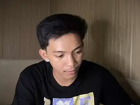 YourcumBoy77 online show from 07-14-26, 02:12