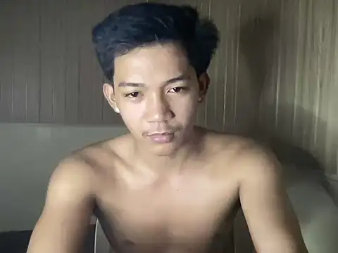 YourcumBoy77 online show from 07-24-26, 04:38