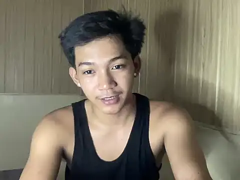 YourcumBoy77 online show from 07-25-26, 01:08