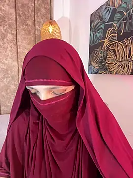 mariiiam  online show from 07-30-26, 07:35