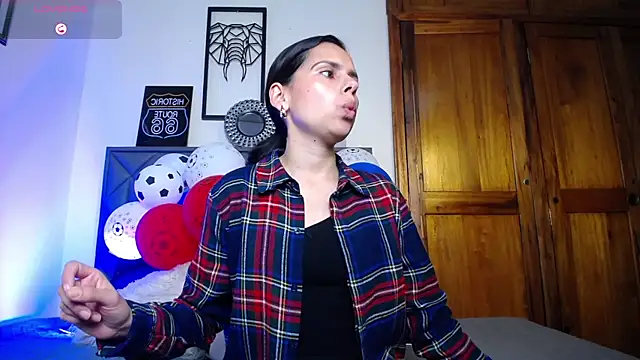 Bianca Vibe online show from 07-19-26, 06:22