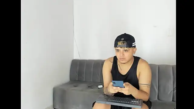 Charlie Scorpion online show from 07-25-26, 04:48