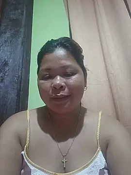 Snapshot of Dhangs30 chatting on 07-19-26, 01:15 Dhangs30 online show from 07-19-26, 01:15