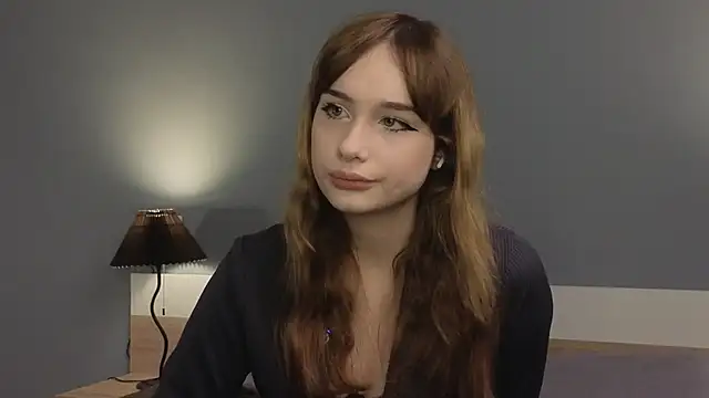 Snapshot of Kalimerra chatting on 07-09-26, 08:02 Kalimerra online show from 07-09-26, 08:02