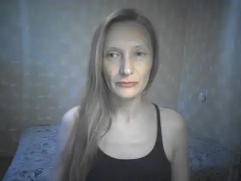 LunaBelle2 online show from 07-15-26, 06:24