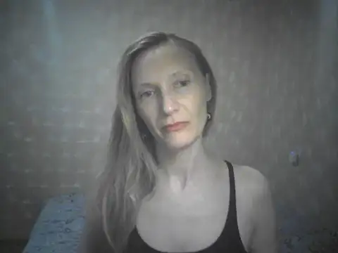 LunaBelle2 online show from 07-18-26, 06:23