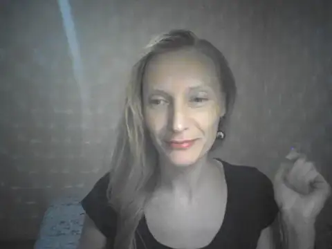 LunaBelle2 online show from 07-27-26, 07:32