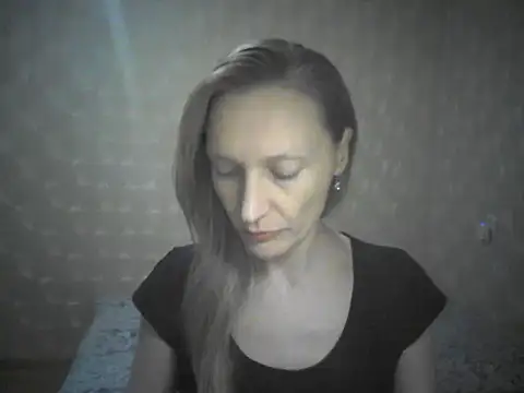 LunaBelle2 online show from 07-28-26, 06:31