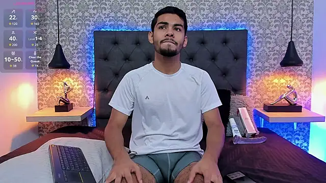 Snapshot of Peter_Kink chatting on 07-24-26, 07:01 Peter Kink online show from 07-24-26, 07:01
