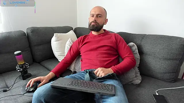 ezequiel mobland online show from 07-12-26, 04:20