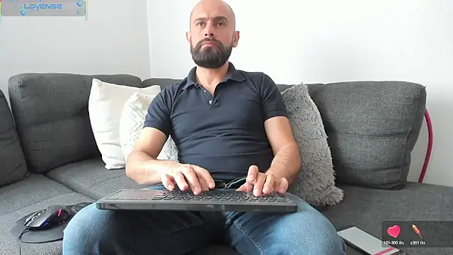 ezequiel mobland online show from 07-22-26, 04:43