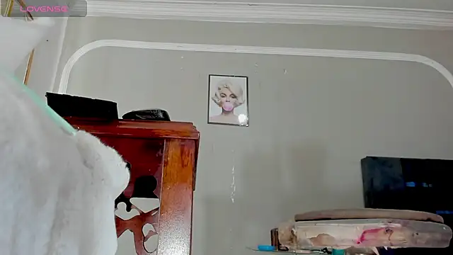 princess tifanny online show from 07-12-26, 02:35