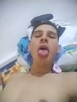 Snapshot of rrutbel chatting on 07-27-26, 08:49 rrutbel online show from 07-27-26, 08:49