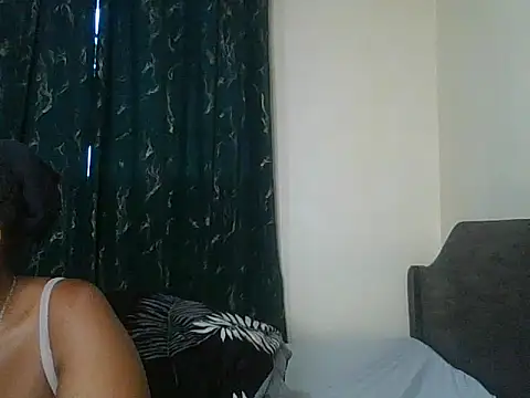 Snapshot of fynfunn chatting on 07-29-26, 01:09 fynfunn online show from 07-29-26, 01:09