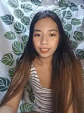 Snapshot of kylieathena chatting on 07-24-26, 11:41 kylieathena online show from 07-24-26, 11:41