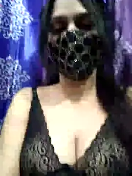 Snapshot of Shabana07 chatting on 07-15-26, 02:00 Shabana07 online show from 07-15-26, 02:00