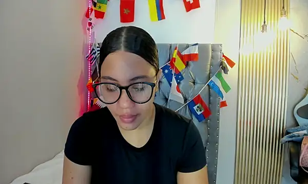 Snapshot of Kataleya_Monet_ chatting on 07-11-26, 12:19 Kataleya Monet online show from 07-11-26, 12:19