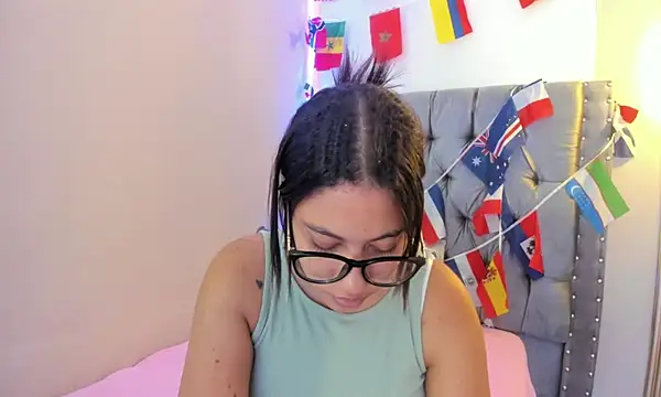 Snapshot of Kataleya_Monet_ chatting on 07-15-26, 12:32 Kataleya Monet online show from 07-15-26, 12:32